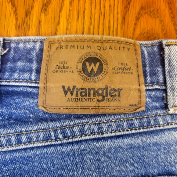 Wrangler Premium Quality Men's 40x30 Jeans – Medium Wash Denim Style&Comfort A75 - Picture 11 of 12